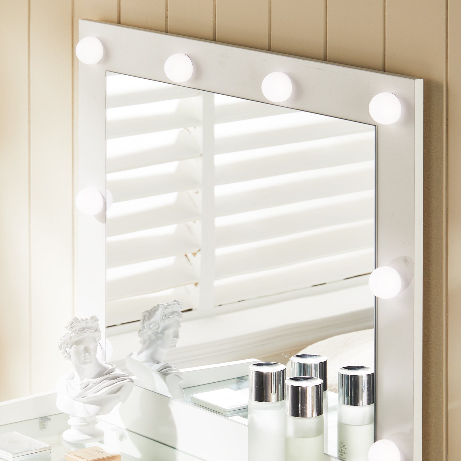 Hollywood Glass Tabletop Dressing Table Set-4