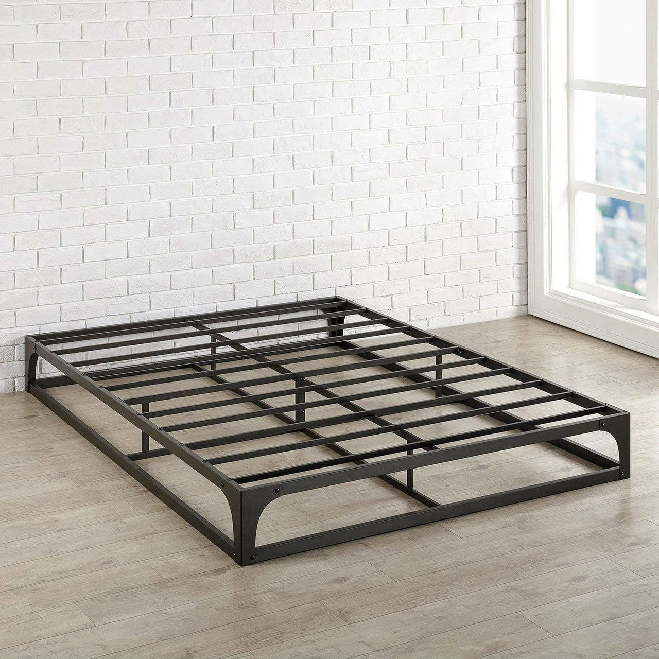 Full size Modern Low Profile Heavy Duty Metal Platform Bed Frame-1