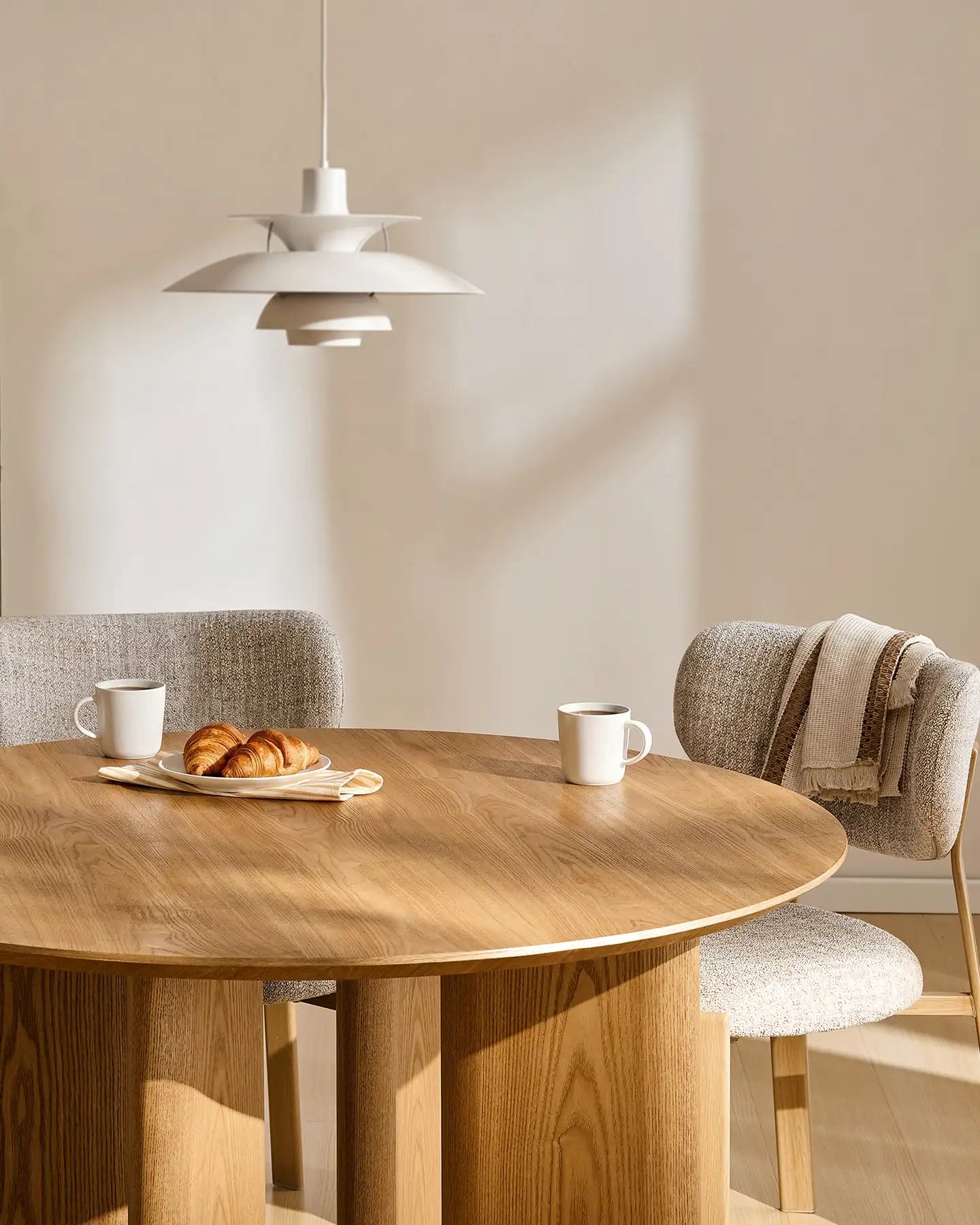 Bramley Dining Table [For 4-6] [Pre-Order]