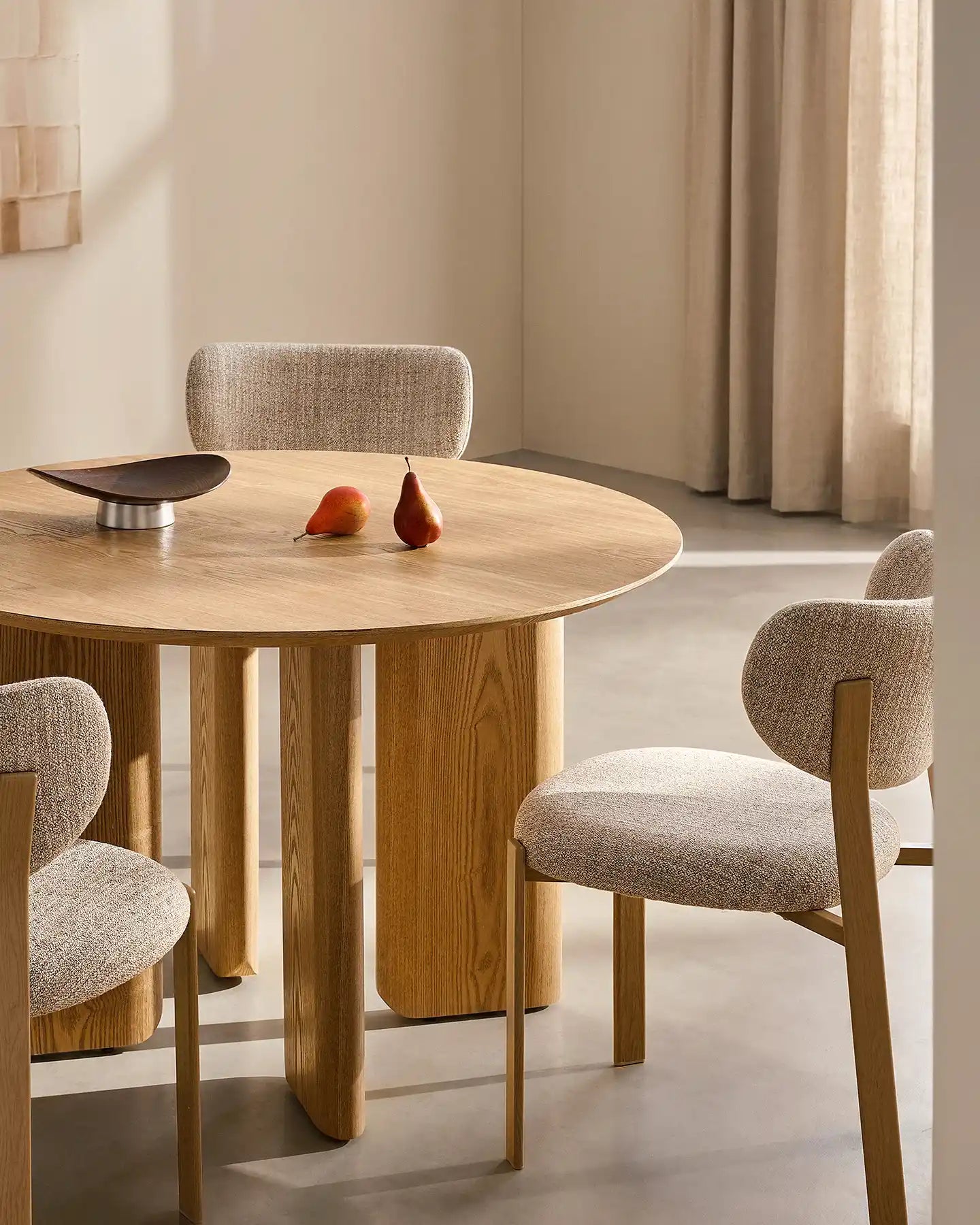 Bramley Dining Table [For 4-6] [Pre-Order]